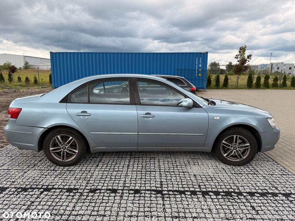 Hyundai Sonata 2.0 Comfort - 4