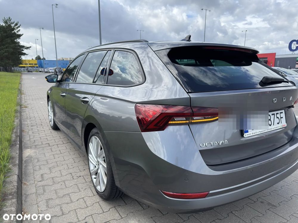 Skoda Octavia 2.0 TDI Style DSG - 2