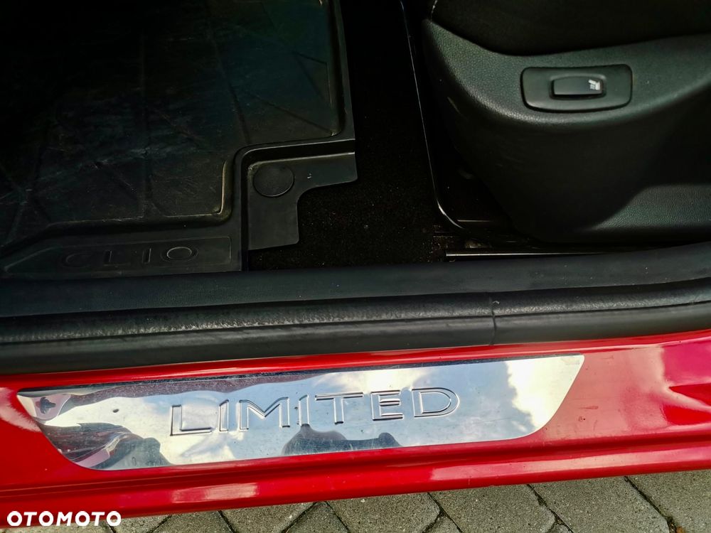Renault Clio TCe 90 Limited - 15