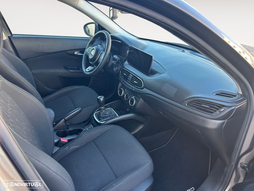 Fiat Tipo Station Wagon 1.0 GSE T3 - 15