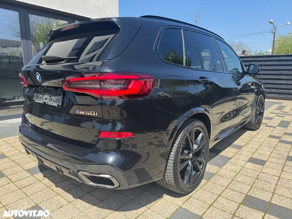 BMW X5 M M50i - 7