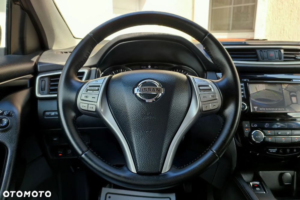 Nissan Qashqai 1.2 DIG-T Xtronic TEKNA - 9
