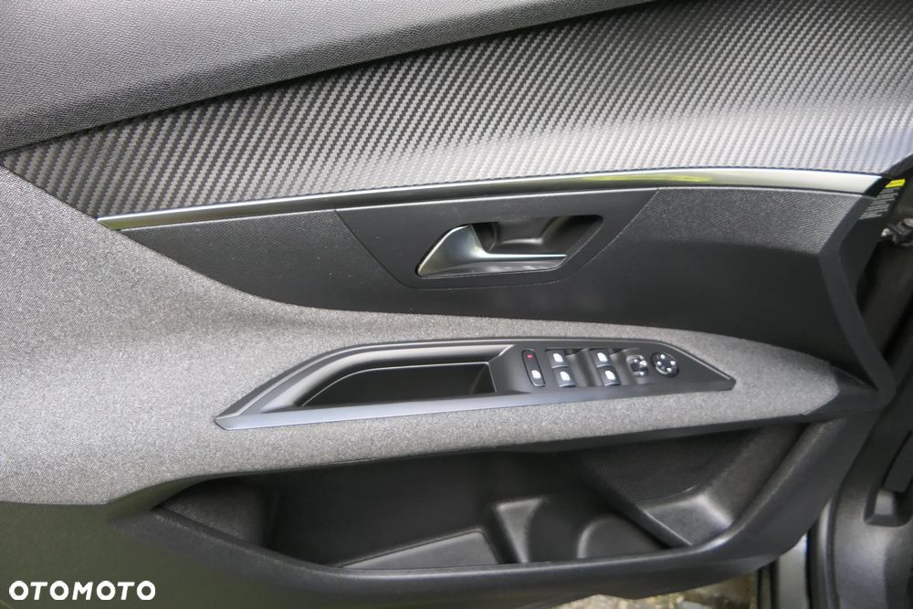 Peugeot 3008 BlueHDi 130 Stop & Start Active Business-Paket - 28