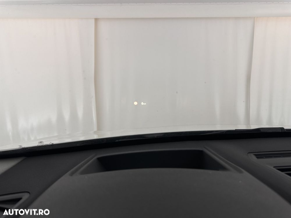 BMW X1 sDrive16d Sport Line - 15
