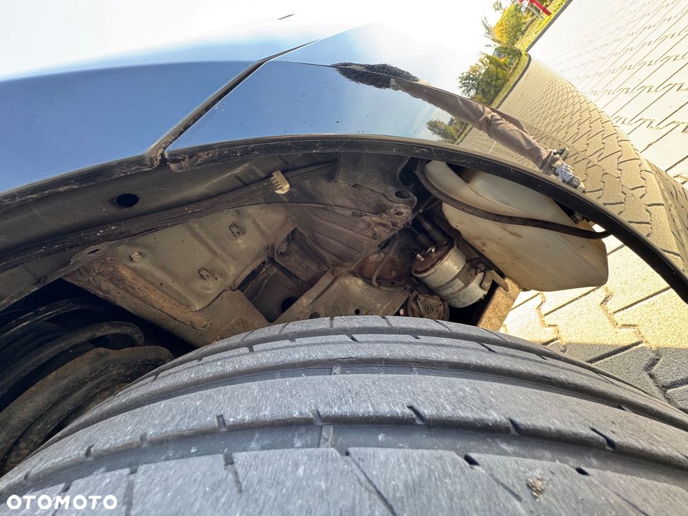 Renault Laguna 2.0 dCi GT - 13