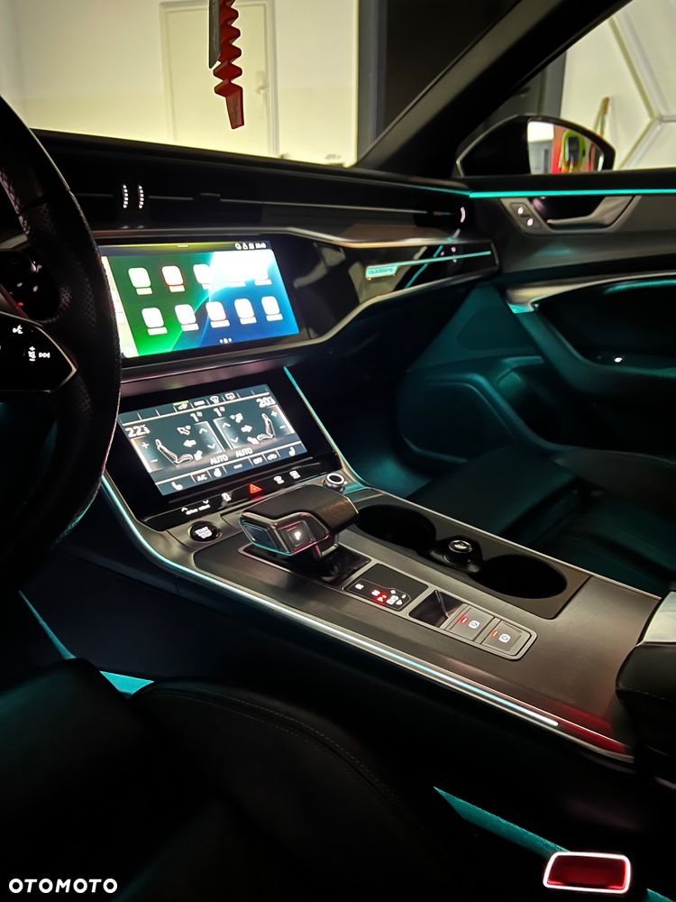 Audi A6 Avant 55 TFSI e quattro S tronic sport - 20