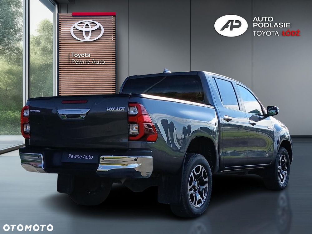 Toyota Hilux 2.8 D-4D Double Cab SR5 4x4 - 7