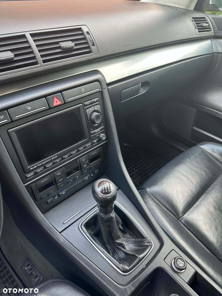 Audi A4 Avant - 14