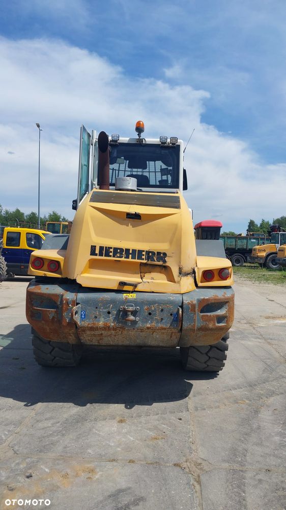Liebherr L546 - 10