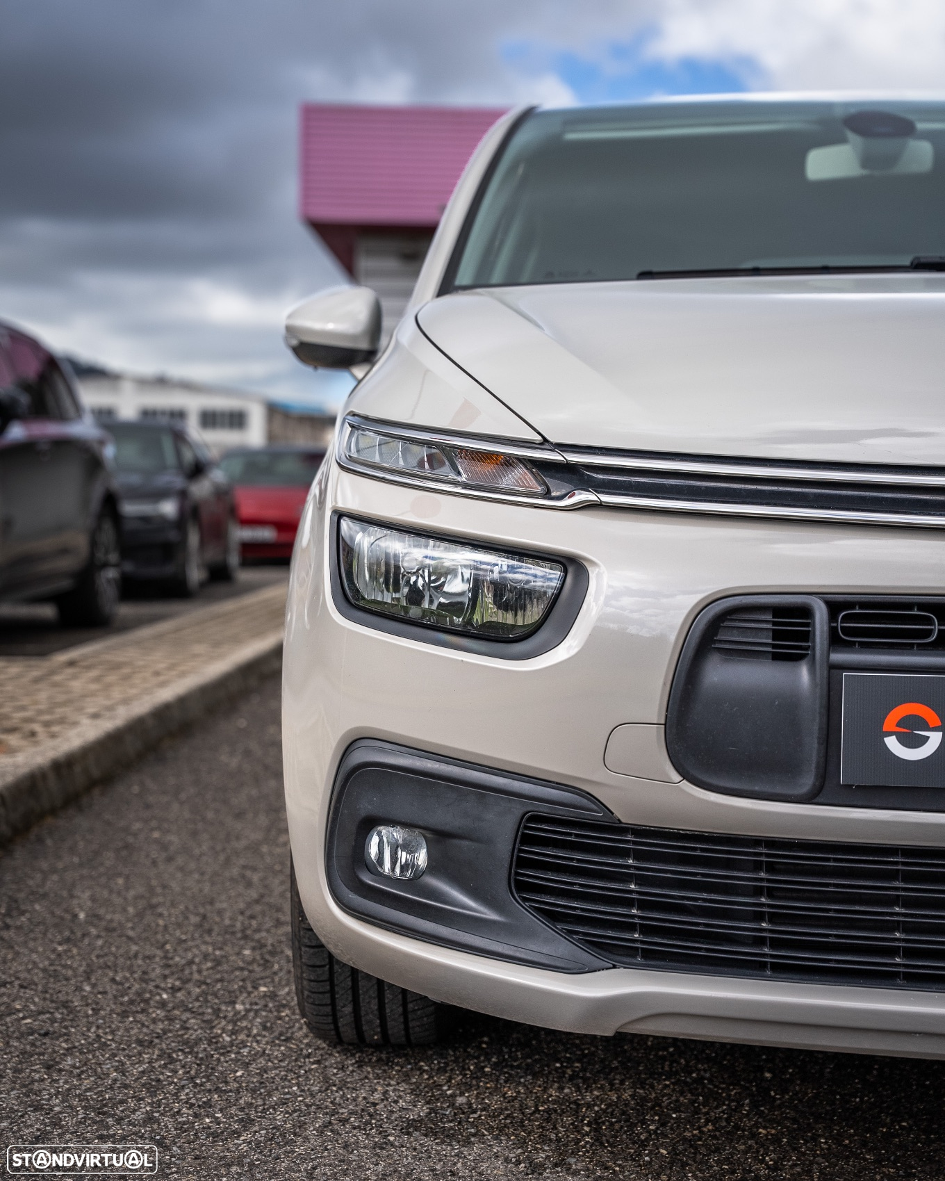 Citroën C4 Spacetourer 1.5 BlueHDi Feel EAT8 - 4