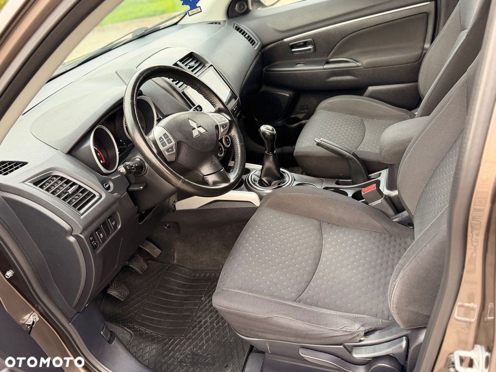 Mitsubishi ASX 1.6 Instyle NAVI AS&G - 36