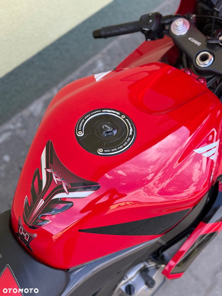 Honda CBR - 17