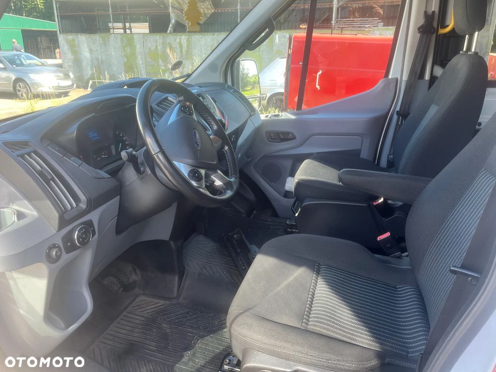Ford Transit - 14