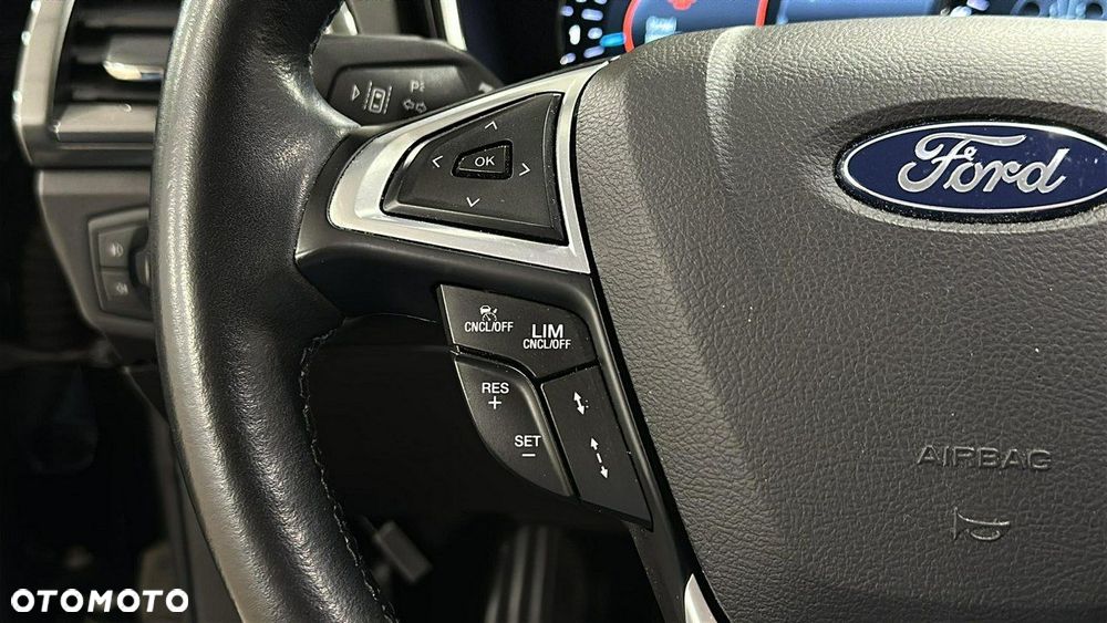 Ford Mondeo 2.0 EcoBlue Titanium - 23