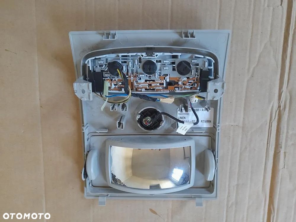 lampka podsufitki Lampki  Ford B-MAX  AV11-R519A58-AWW - 2