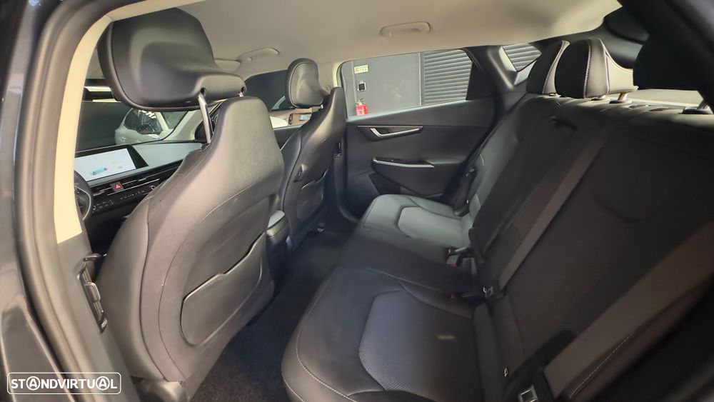 Kia EV6 84-kWh Air - 35