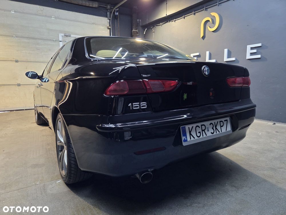 Alfa Romeo 156 2.5 V6 Q-S Distinctive - 16