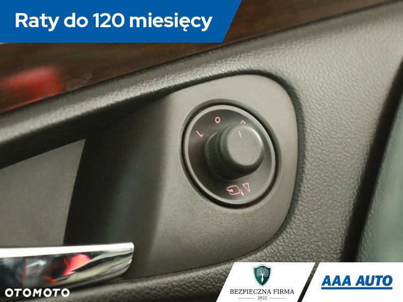Opel Insignia - 16