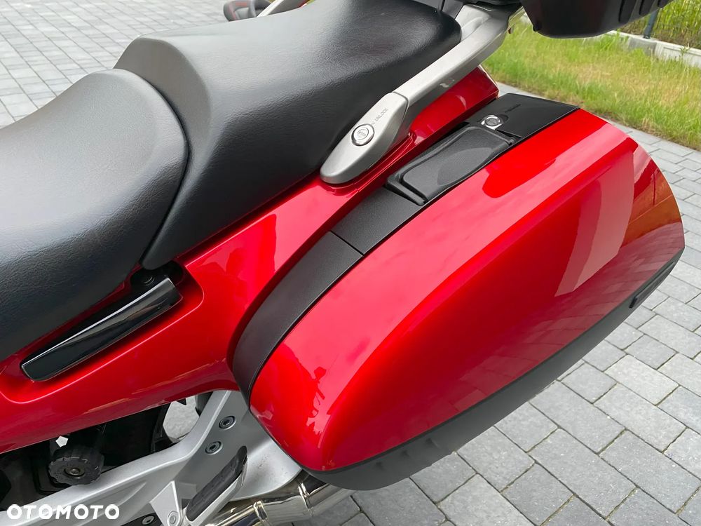 Honda ST - 19