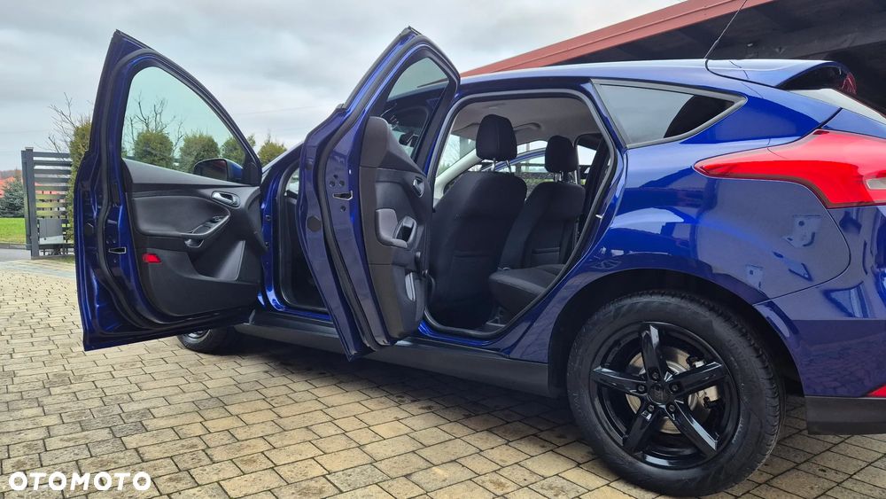 Ford Focus 1.0 EcoBoost Titanium - 31