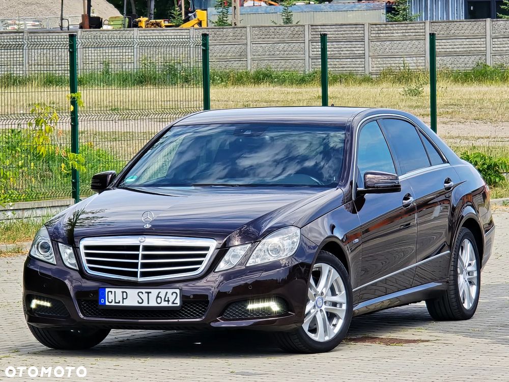 Mercedes-Benz Klasa E 250 CGI BlueEFFICIENCY 7G-TRONIC Avantgarde - 8