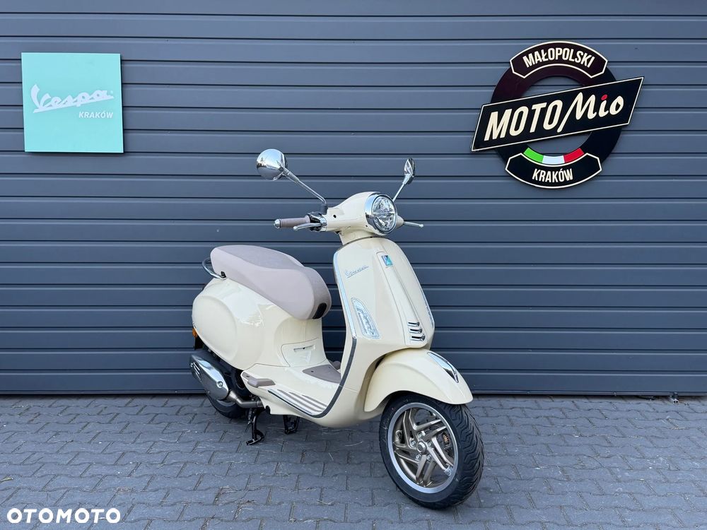 Vespa Primavera - 9