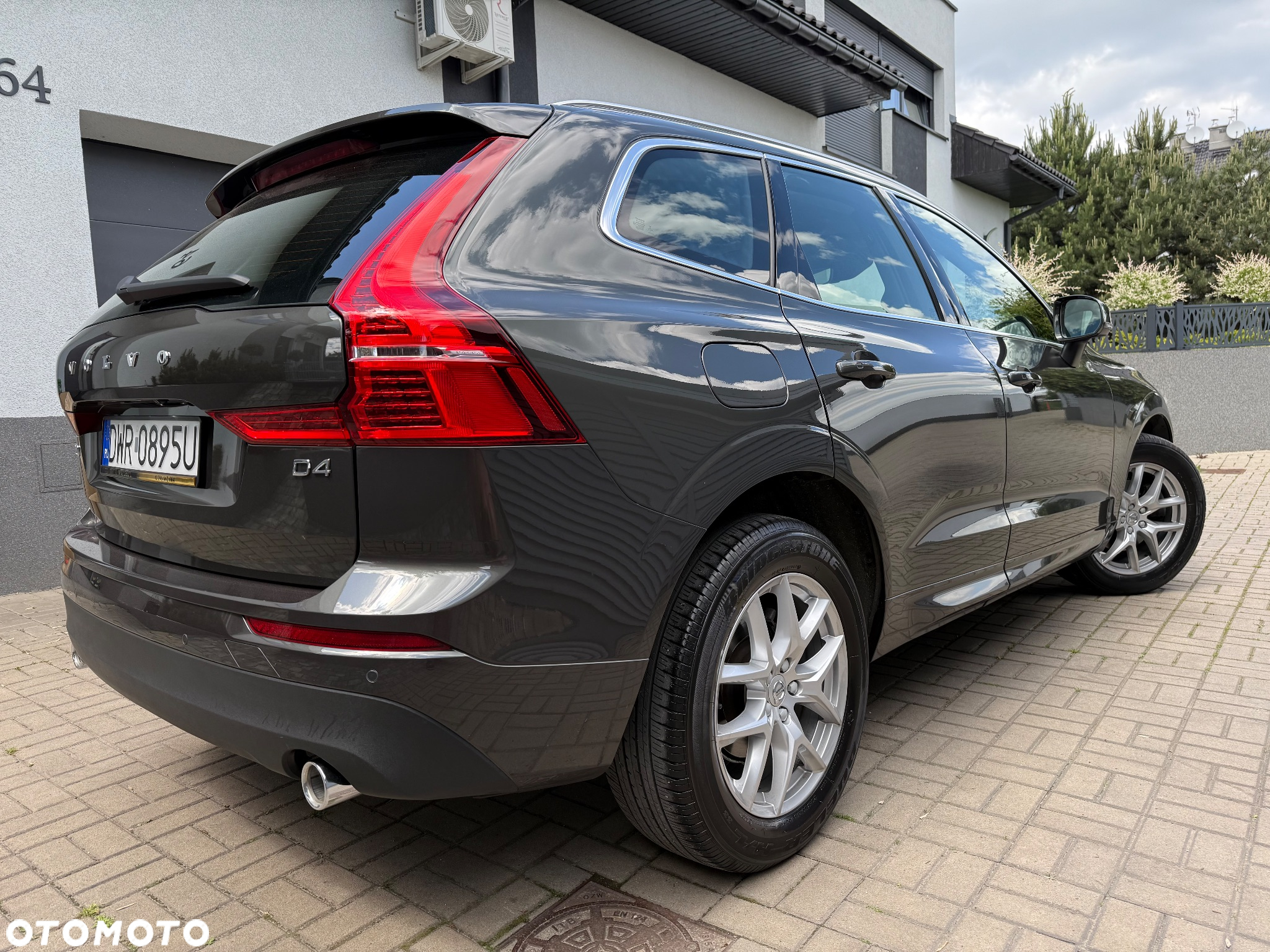 Volvo XC 60 - 4