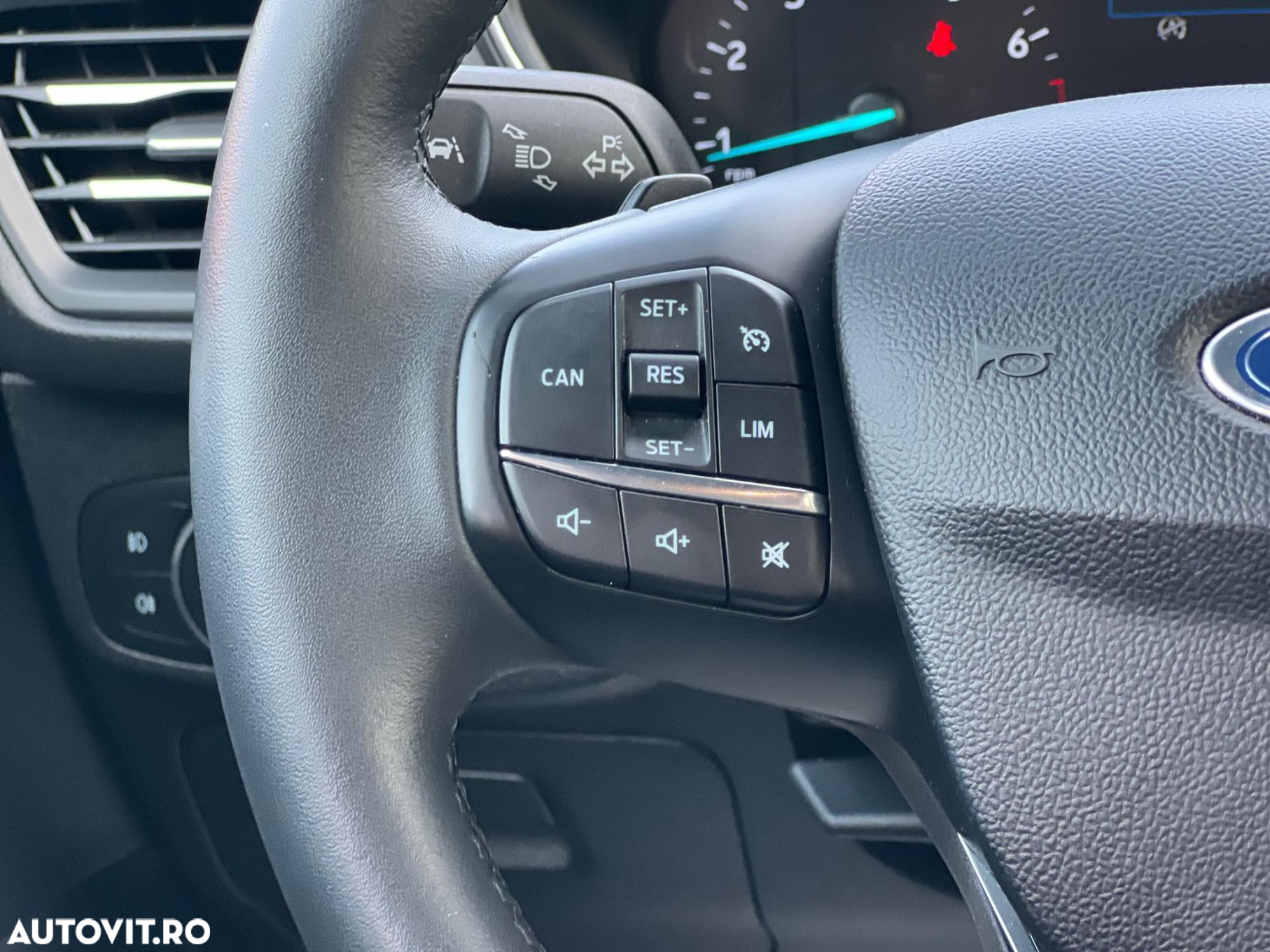 Ford Focus - 13