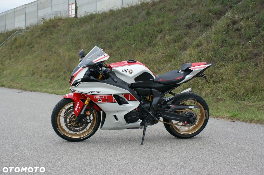 Yamaha R7 - 6