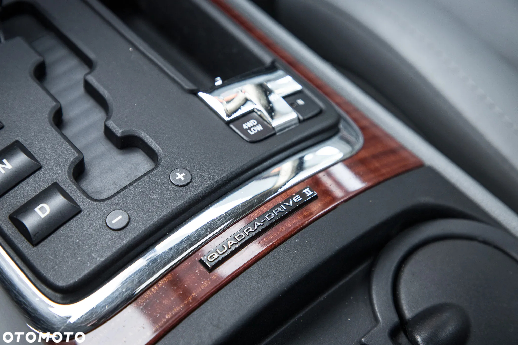 Jeep Grand Cherokee - 23