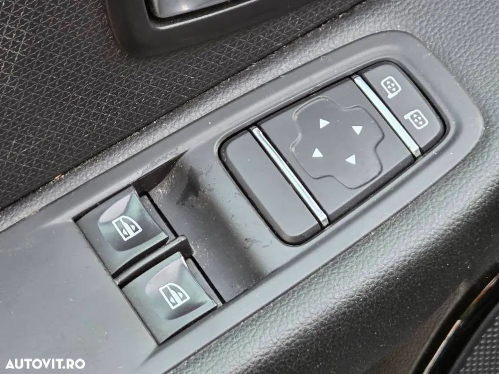 Renault Clio IV 0.9 Energy TCe Zen - 19