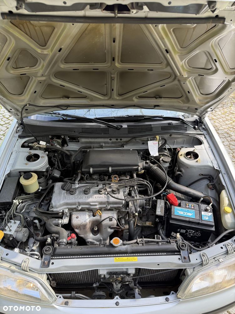 Nissan Primera - 8