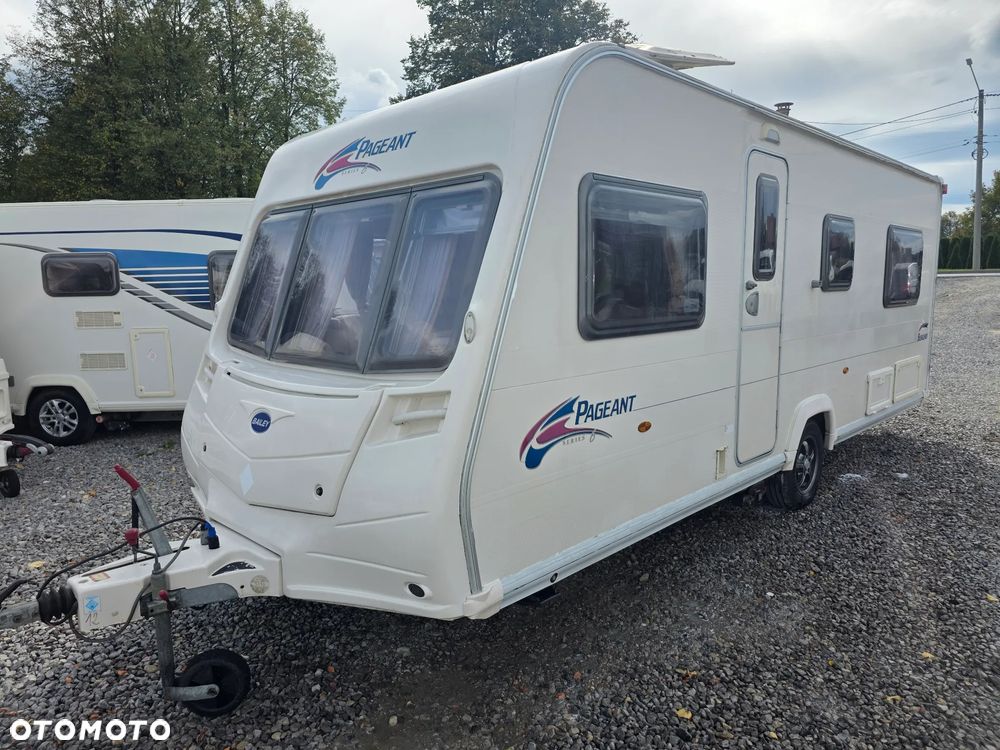 Bailey Pageant Burgundy - 1