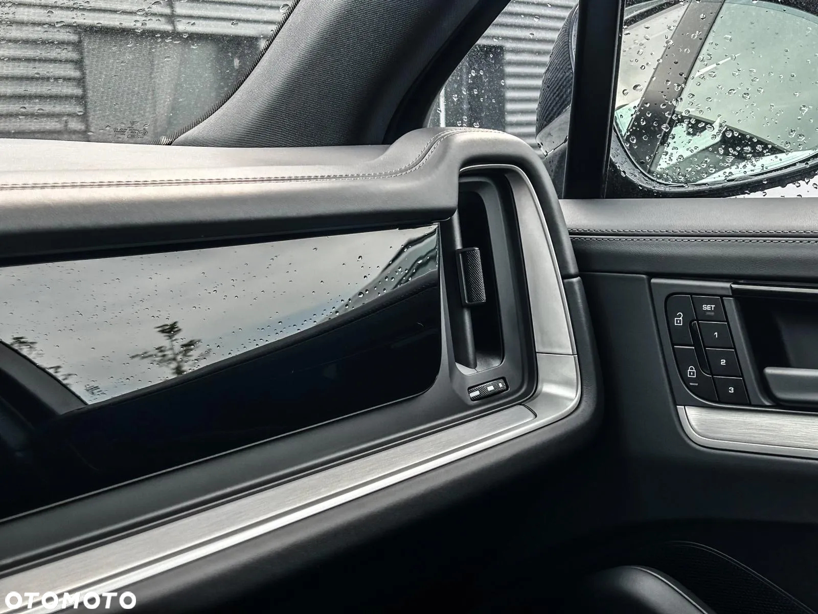 Porsche Cayenne E-Hybrid PHEV - 17