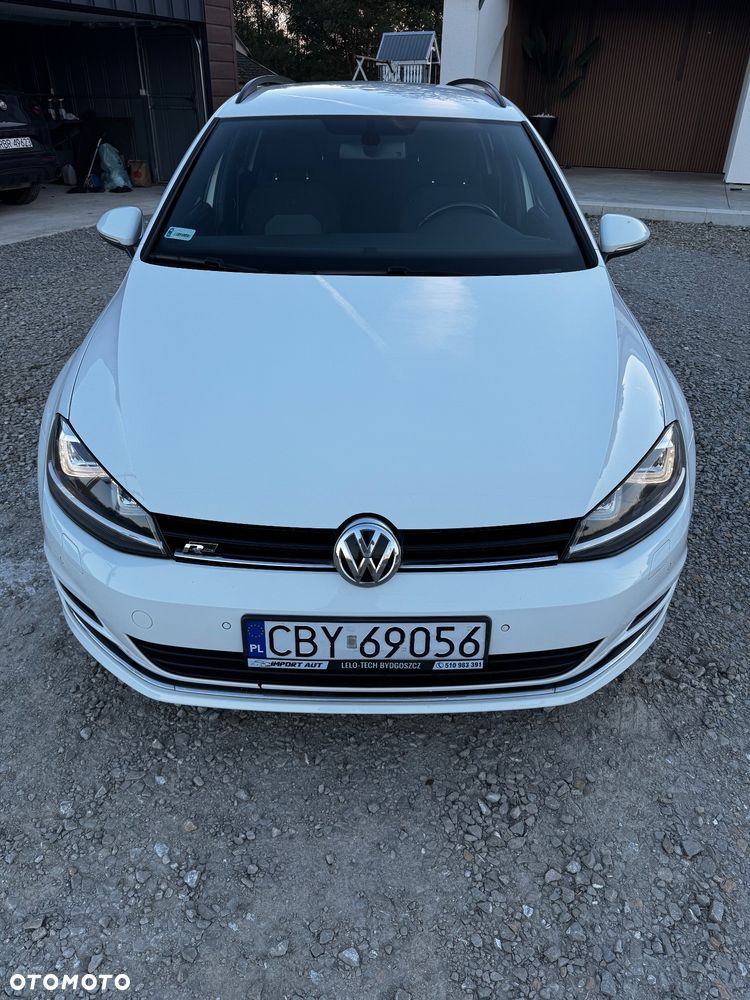 Volkswagen Golf - 10