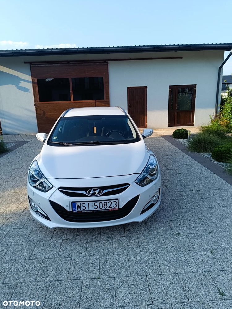 Hyundai i40 i40cw 1.7 CRDi Fifa World Cup Edition - 2