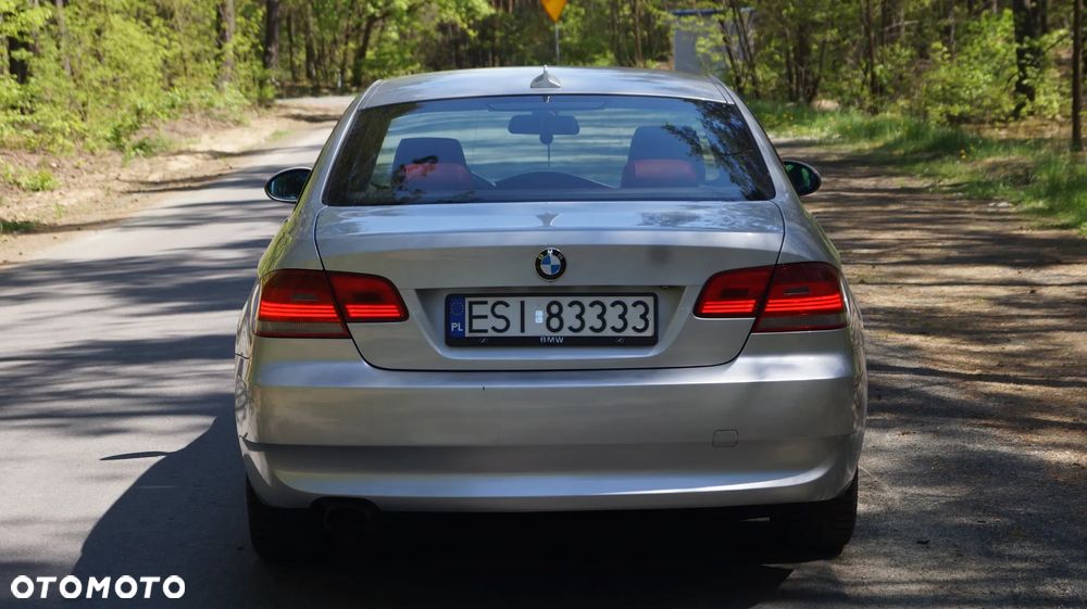 BMW Seria 3 320d - 6
