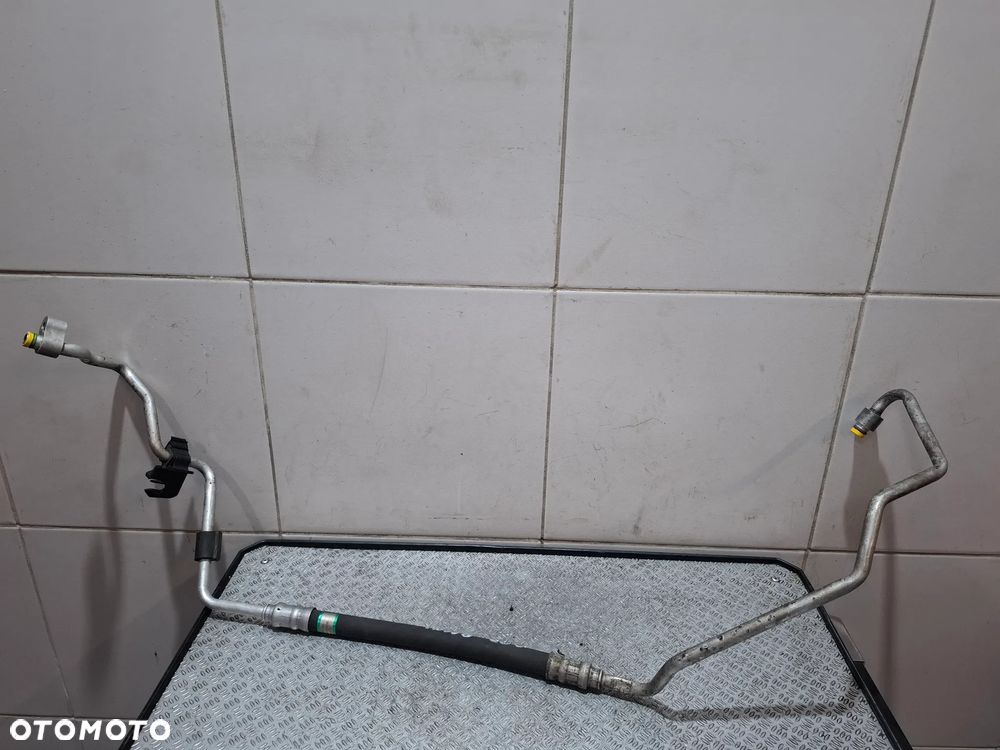 Przewód klimatyzacji BMW E90 E91 2009 lift 2,0D nr 6989307 - 6