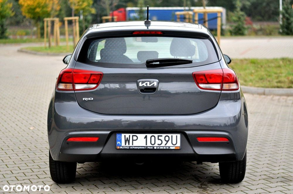 Kia Rio - 30