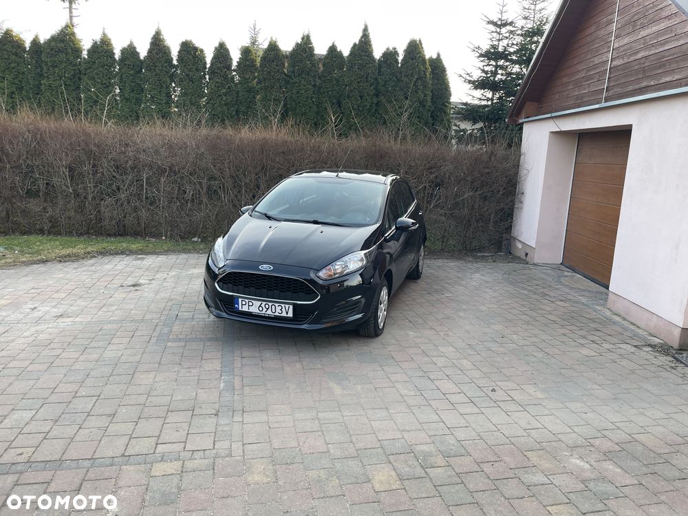 Ford Fiesta 1.25 Champions Edition - 18