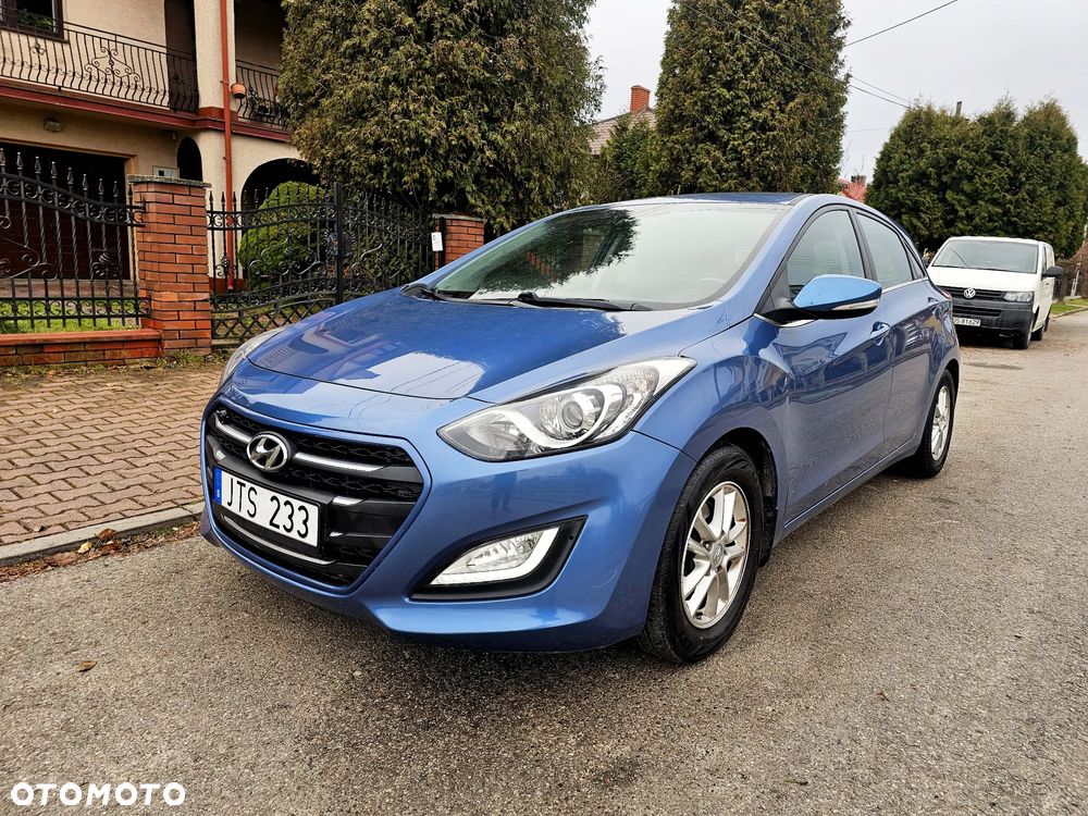 Hyundai i30 1.6 CRDi Premium - 1