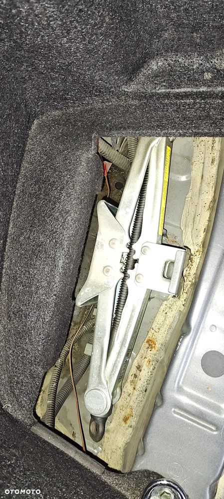 Lexus IS 200 Prestige - 27