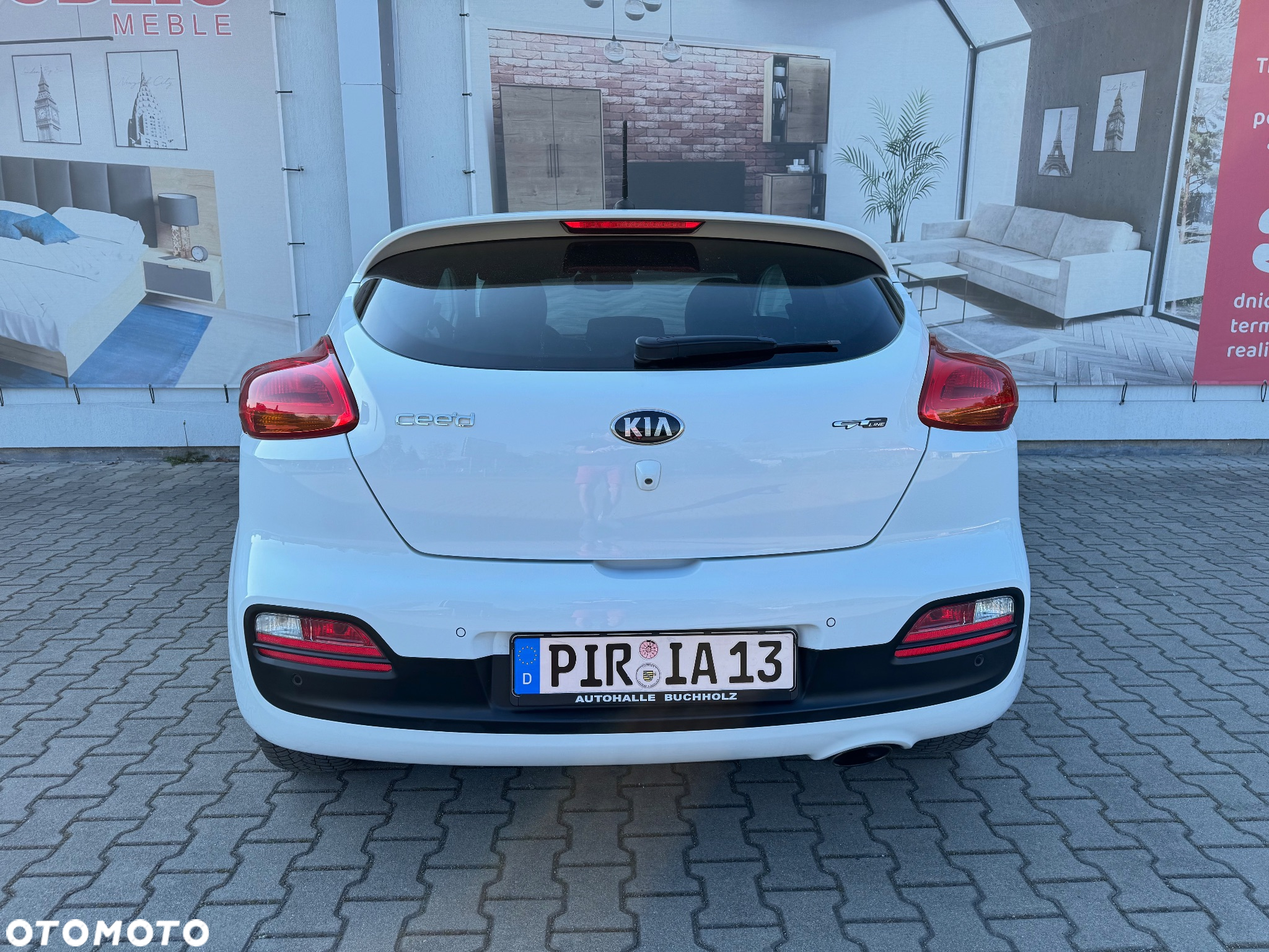 Kia ProCeed - 37