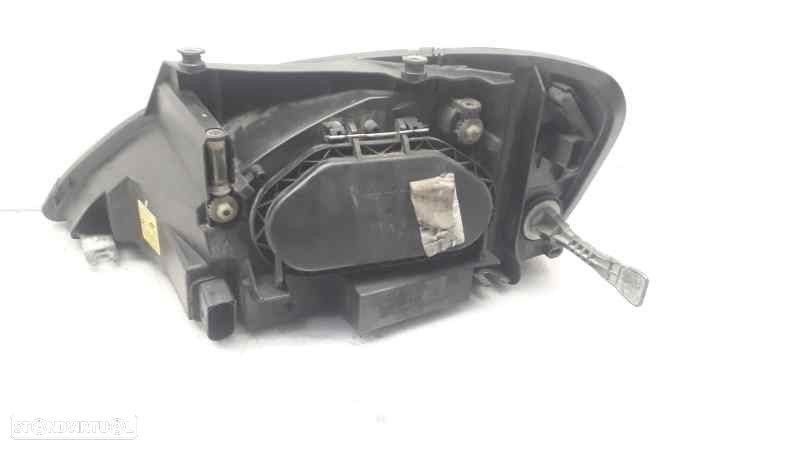 FAROL DIREITO FORD GALAXY 2006 - 4