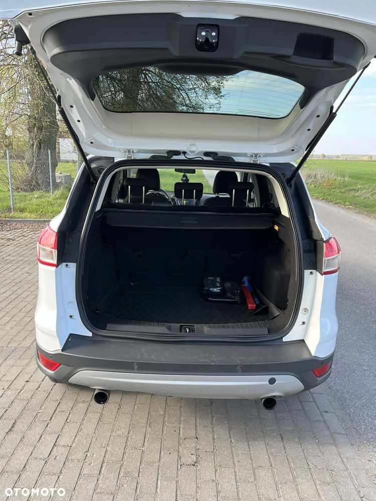 Ford Kuga 1.6 EcoBoost 2x4 Individual - 5