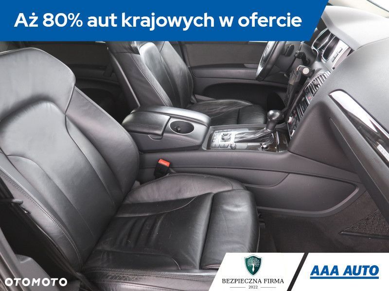 Audi Q7 - 11