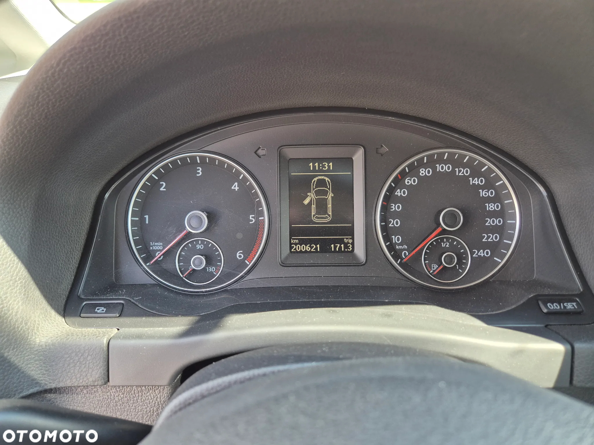 Volkswagen Golf Plus 1.6 TDI Comfortline - 4