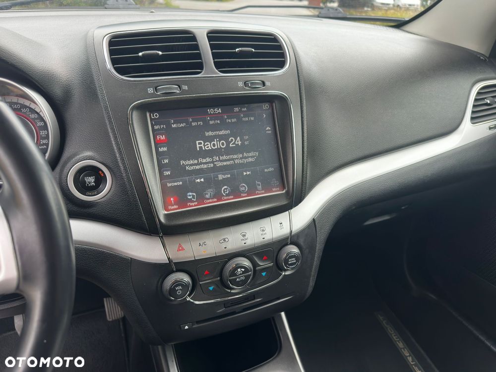 Fiat Freemont 2.0 Multijet Black Code AWD - 11