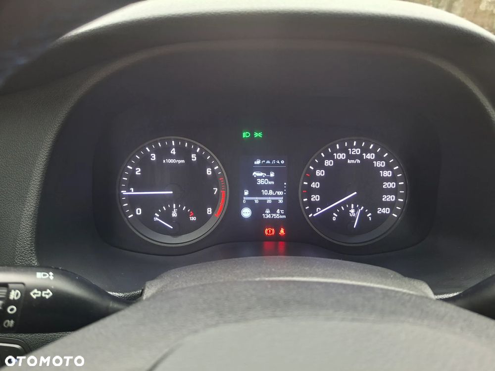 Hyundai Tucson 1.6 GDI BlueDrive Comfort 2WD - 19