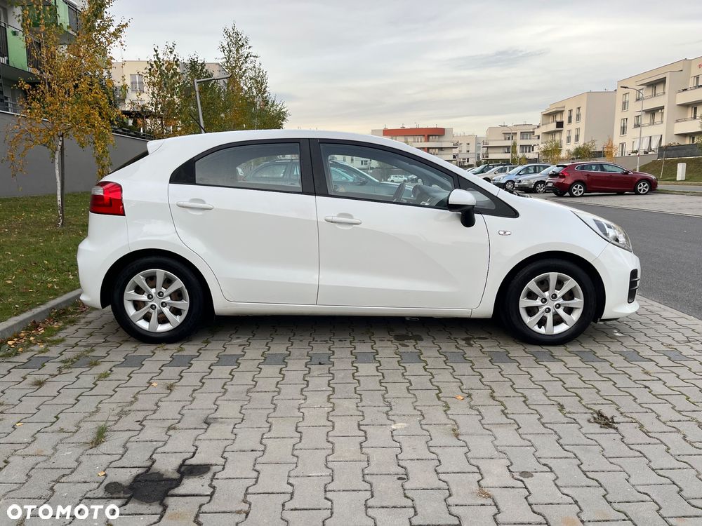 Kia Rio 1.2 L - 19